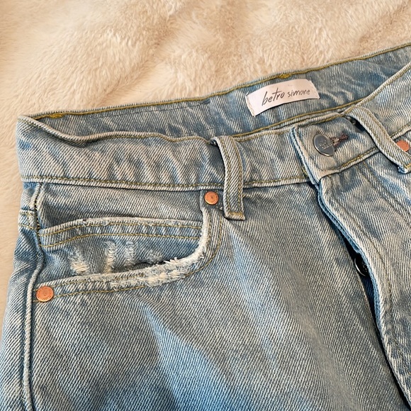 Betro Simone Ripped Jeans - Picture 5 of 16